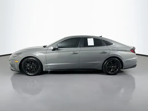 More photos of 2023 Hyundai Sonata SEL at Clement Pre-Owned, MO