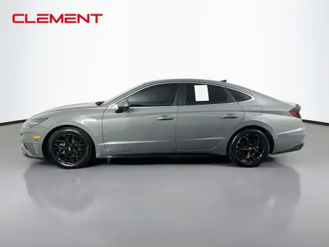 More photos of 2023 Hyundai Sonata SEL at Clement Pre-Owned, MO
