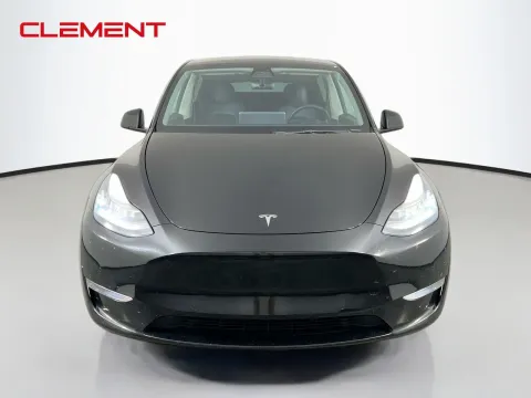 Another view of 2021 Tesla Model Y Long Range for sale in Florissant, MO at Clement Pre-Owned