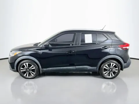 More photos of 2019 Nissan Kicks SV at Clement Pre-Owned, MO