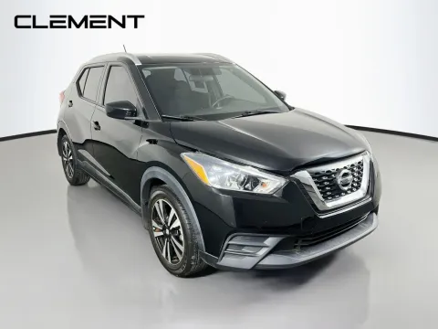 More photos of 2019 Nissan Kicks SV at Clement Pre-Owned, MO