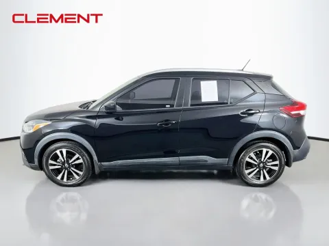 More photos of 2019 Nissan Kicks SV at Clement Pre-Owned, MO