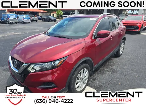 Red 2021 Nissan Rogue Sport SV for sale in Florissant, MO
