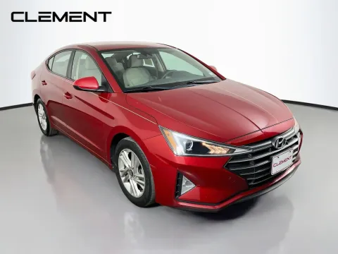 More photos of 2019 Hyundai Elantra SEL at Clement Pre-Owned, MO