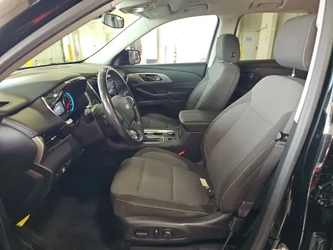 Another view of 2020 Chevrolet Traverse LT for sale in Florissant, MO at Clement Pre-Owned