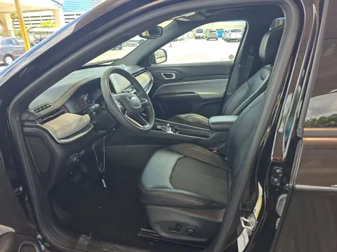 Another view of 2025 Jeep Compass Latitude for sale in Florissant, MO at Clement Pre-Owned