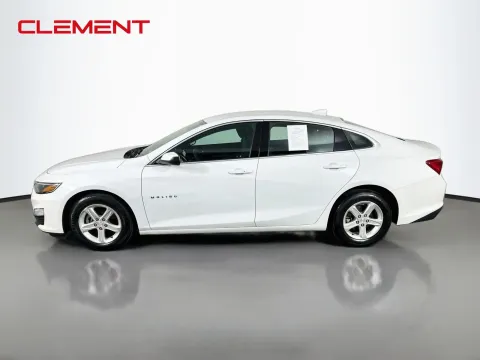 More photos of 2023 Chevrolet Malibu LT at Clement Pre-Owned, MO