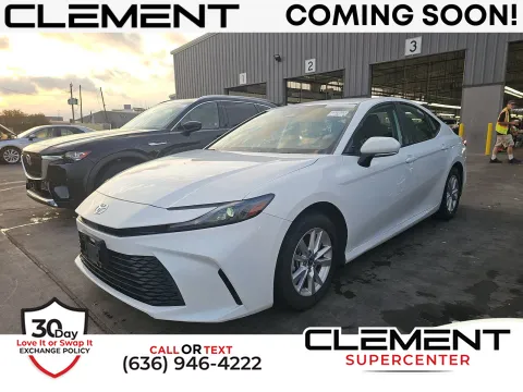 White 2025 Toyota Camry LE for sale in Florissant, MO