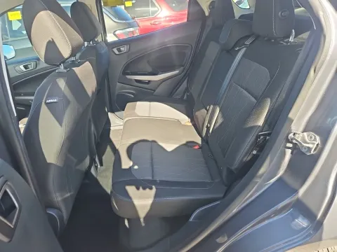 More photos of 2020 Ford EcoSport SE at Clement Pre-Owned, MO