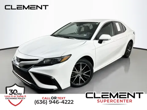 White 2023 Toyota Camry SE for sale in Florissant, MO
