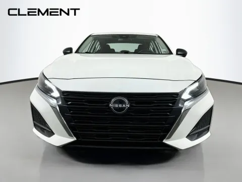 Another view of 2025 Nissan Altima 2.5 SV for sale in Florissant, MO at Clement Pre-Owned