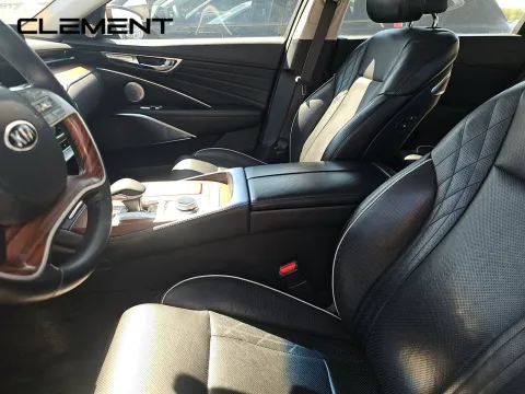 More photos of 2019 Kia K900 Luxury at Clement Pre-Owned, MO