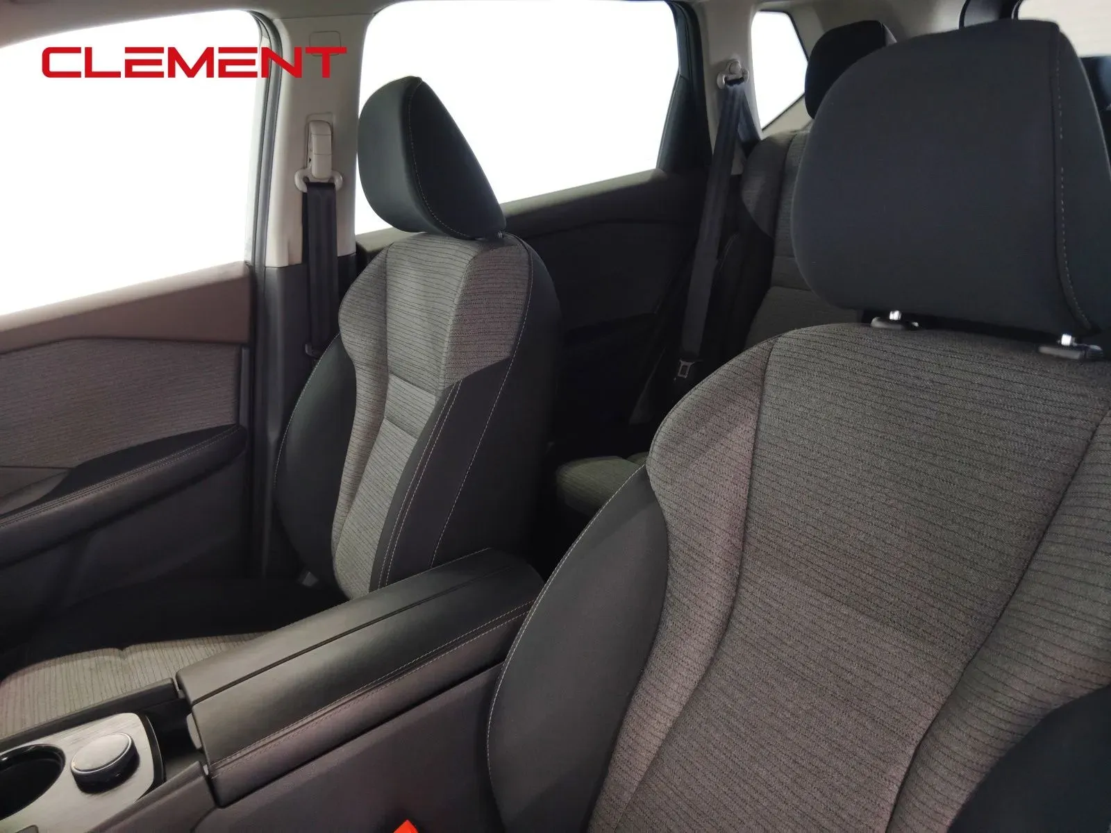 2021 Nissan Rogue SV - Photo 26
