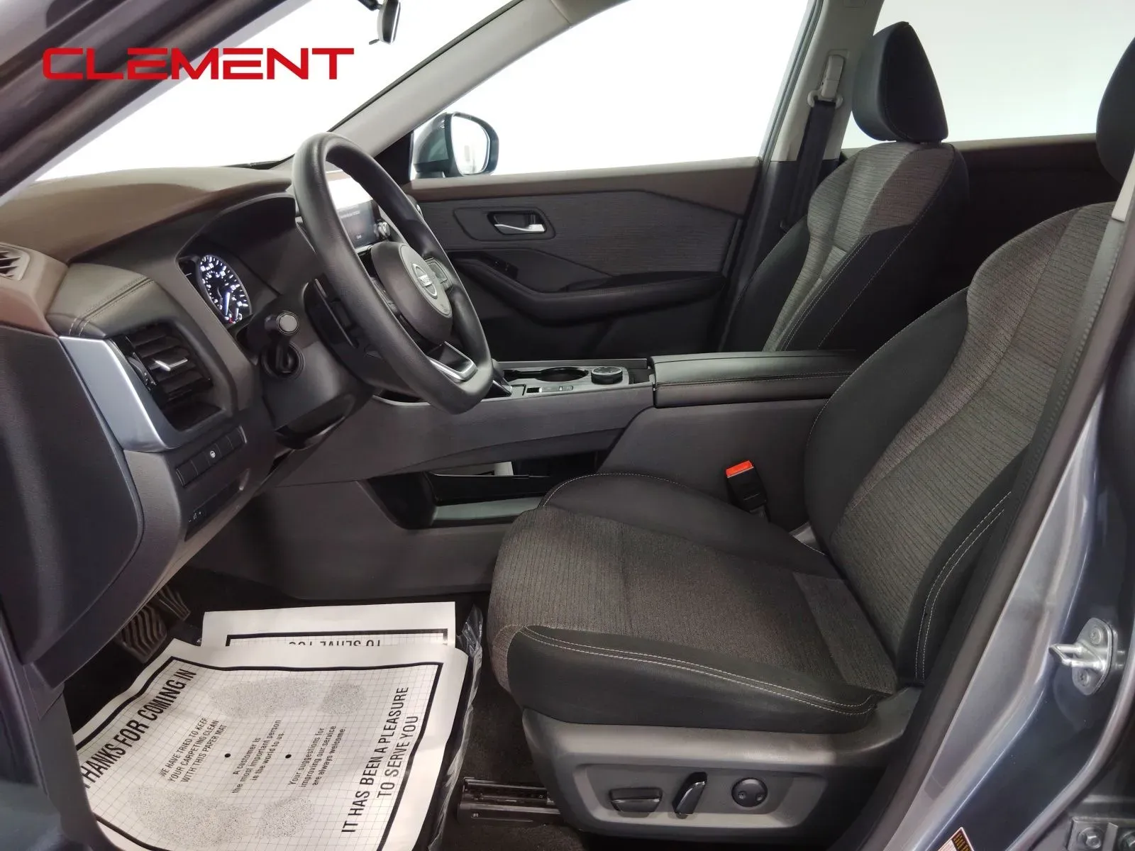 2021 Nissan Rogue SV - Photo 24