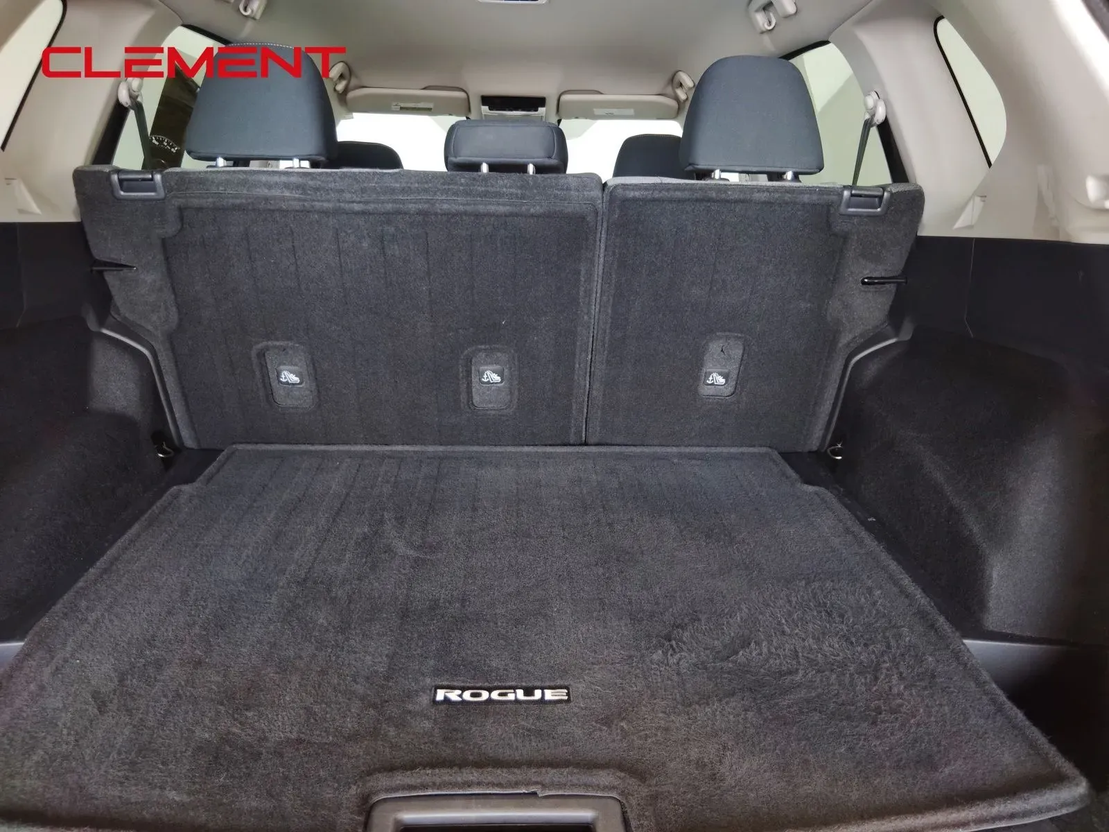 2021 Nissan Rogue SV - Photo 10