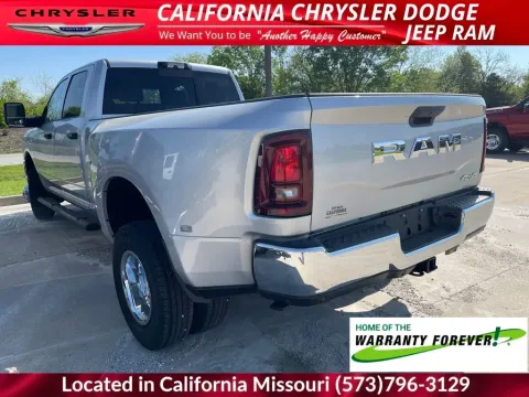 More photos of 2026 Ram 3500 Tradesman at California CDJR, MO