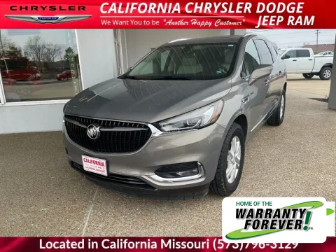 Gray 2018 Buick Enclave Essence for sale in California, MO