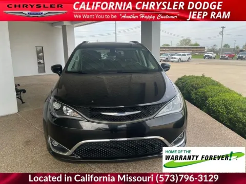 Photos of 2018 Chrysler Pacifica Touring L Plus for sale in California, MO at California CDJR