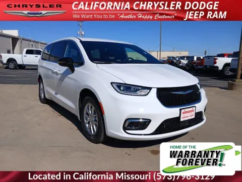 White 2026 Chrysler Pacifica Select for sale in California, MO