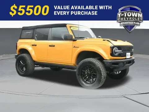 Orange 2022 Ford Bronco Wildtrak for sale in Tulsa, OK