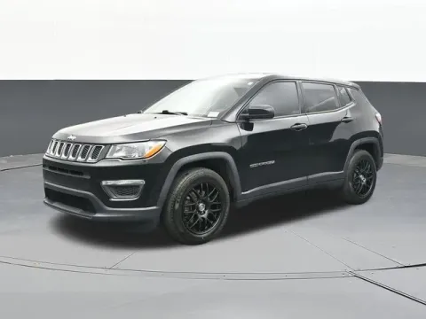 More photos of 2018 Jeep Compass Sport at Jim Norton T-Town Chevrolet, OK