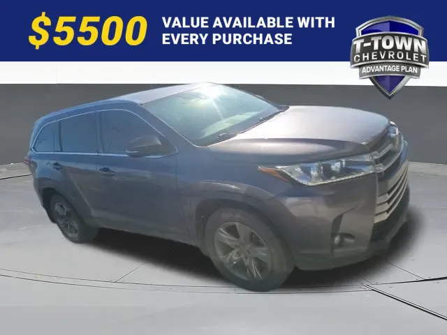 Red 2019 Toyota Highlander Limited for sale in Tulsa, OK