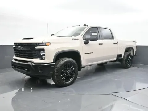 More photos of 2026 Chevrolet Silverado 2500HD Custom at Jim Norton T-Town Chevrolet, OK