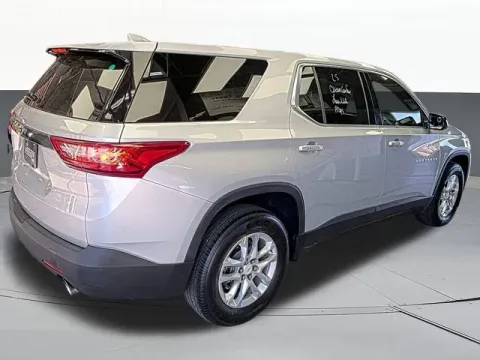 More photos of 2019 Chevrolet Traverse LS at Jim Norton T-Town Chevrolet, OK