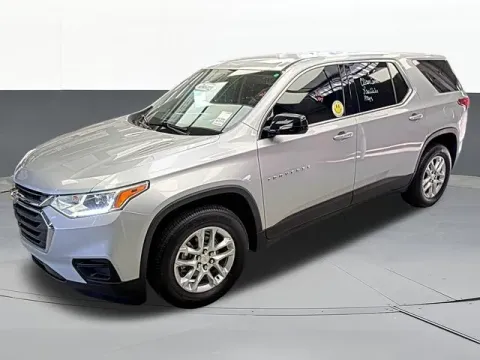 Photos of 2019 Chevrolet Traverse LS for sale in Tulsa, OK at Jim Norton T-Town Chevrolet