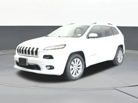 More photos of 2018 Jeep Cherokee Overland at Jim Norton T-Town Chevrolet, OK