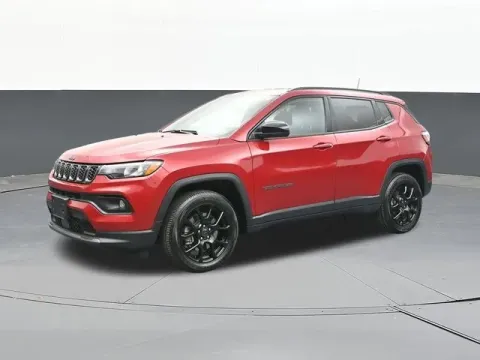 More photos of 2025 Jeep Compass Latitude at Jim Norton T-Town Chevrolet, OK