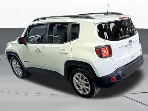 More photos of 2021 Jeep Renegade Latitude at Jim Norton T-Town Chevrolet, OK