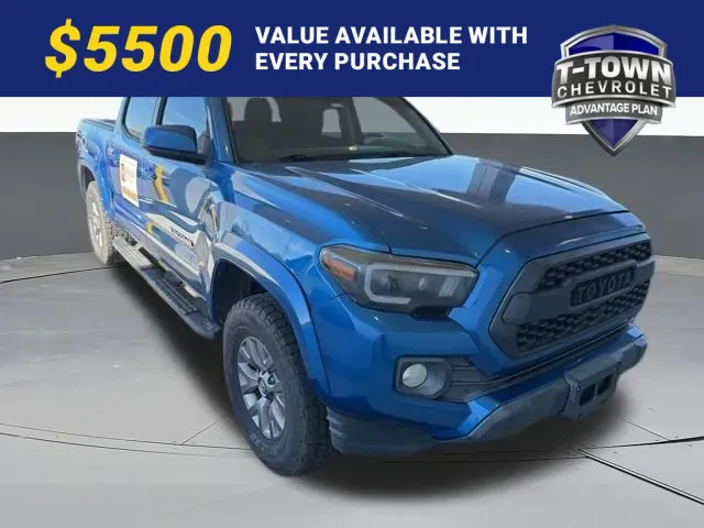 Blue 2017 Toyota Tacoma SR5 for sale in Tulsa, OK