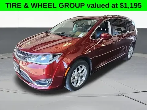 Photos of 2020 Chrysler Pacifica Touring L for sale in Tulsa, OK at Jim Norton T-Town Chevrolet