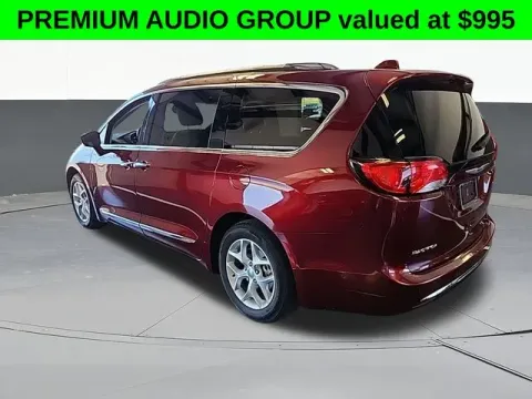 More photos of 2020 Chrysler Pacifica Touring L at Jim Norton T-Town Chevrolet, OK