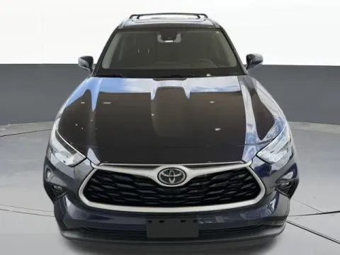 Photos of 2021 Toyota Highlander XLE for sale in Tulsa, OK at Jim Norton T-Town Chevrolet