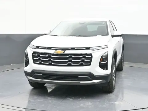 Photos of 2026 Chevrolet Equinox LT for sale in Tulsa, OK at Jim Norton T-Town Chevrolet