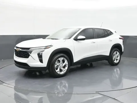 More photos of 2026 Chevrolet Trax LS at Jim Norton T-Town Chevrolet, OK