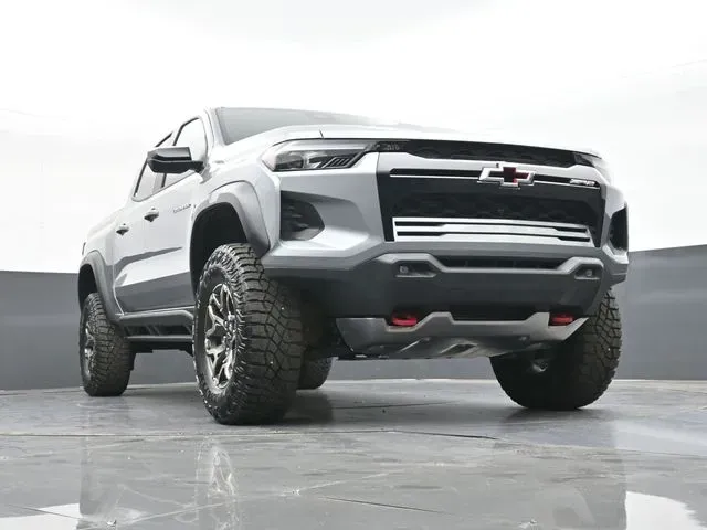 2026 Chevrolet Colorado ZR2 - Photo 50