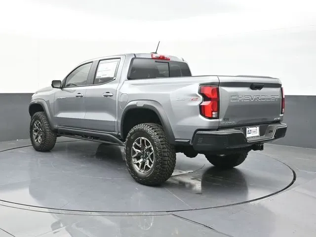 2026 Chevrolet Colorado ZR2 - Photo 7