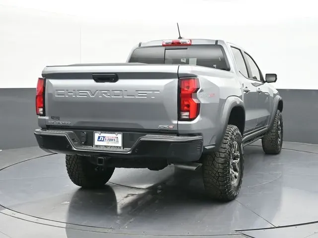 2026 Chevrolet Colorado ZR2 - Photo 9