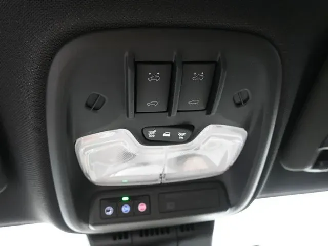 2026 Chevrolet Colorado ZR2 - Photo 32