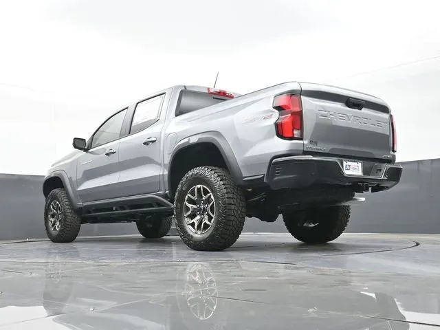 2026 Chevrolet Colorado ZR2 - Photo 42