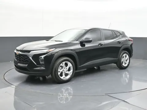 More photos of 2026 Chevrolet Trax LS at Jim Norton T-Town Chevrolet, OK