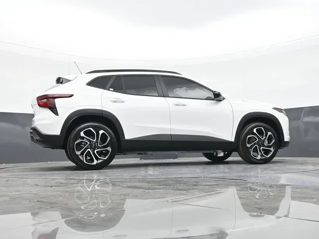 2026 Chevrolet Trax RS - Photo 42
