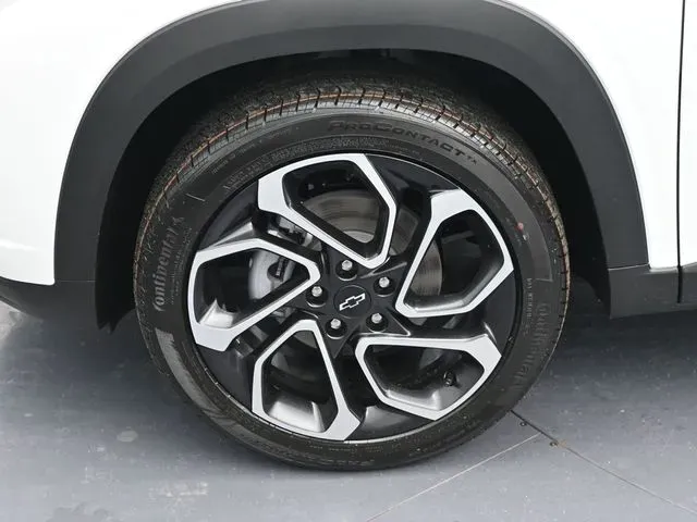 2026 Chevrolet Trax RS - Photo 17