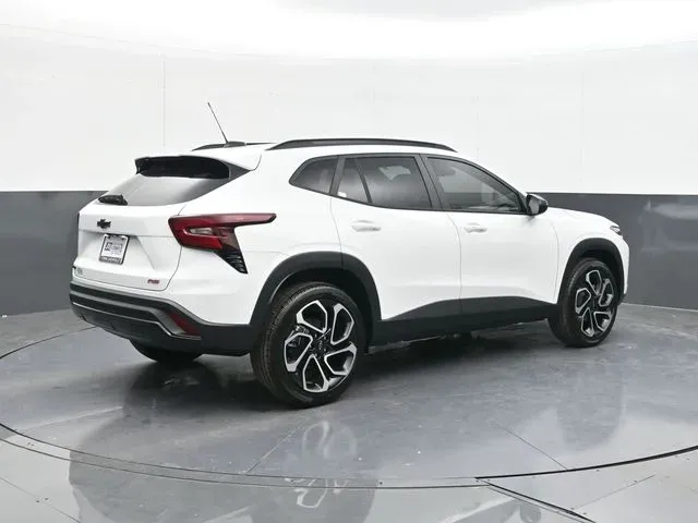 2026 Chevrolet Trax RS - Photo 10
