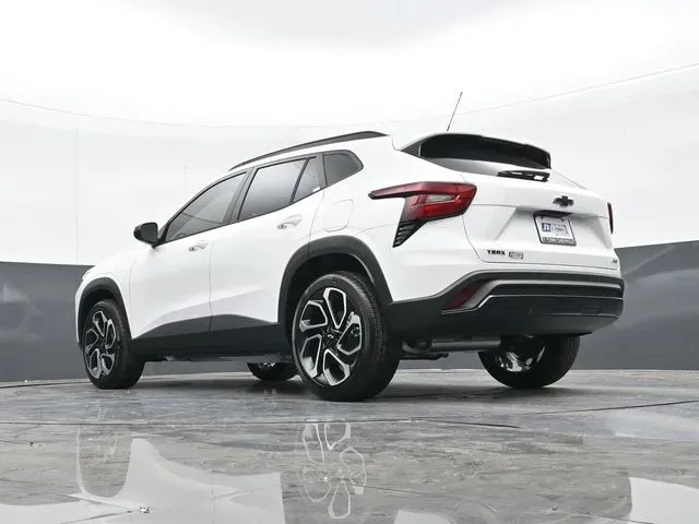 2026 Chevrolet Trax RS - Photo 37