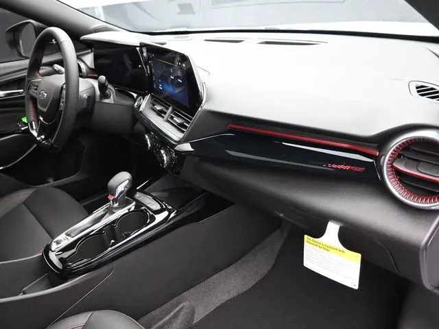 2026 Chevrolet Trax RS - Photo 34
