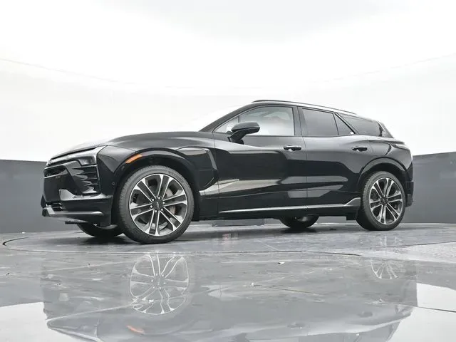 2026 Chevrolet Blazer EV SS - Photo 53